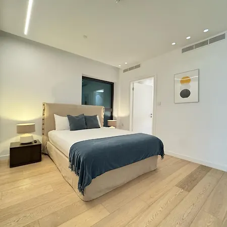 Apartment Skyhigh Park View Nicosia